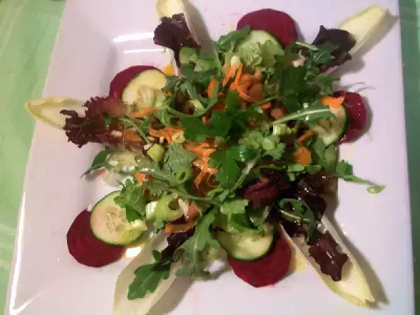 Recipe you're a star salad with honey-dijon vinaigrette dressing