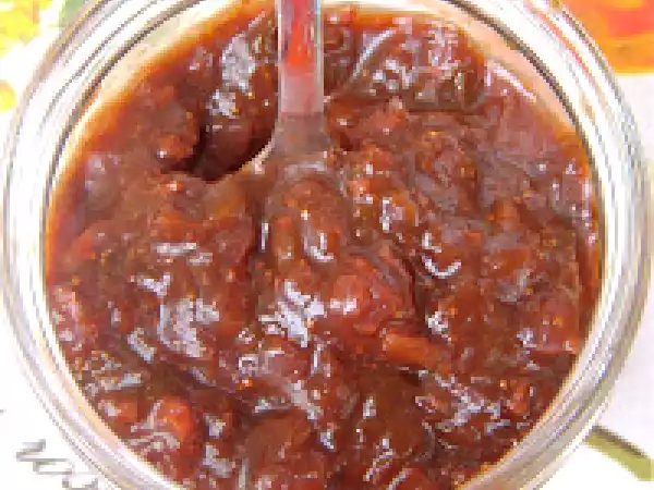 Recipe Balsamic, fig and onion jam