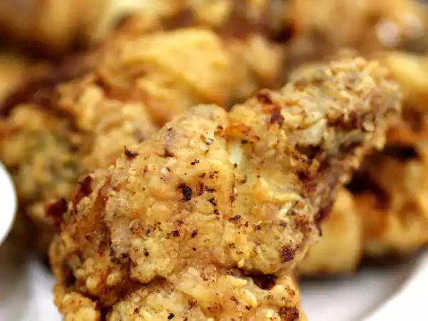Recipe Buttermilk fried chicken wings