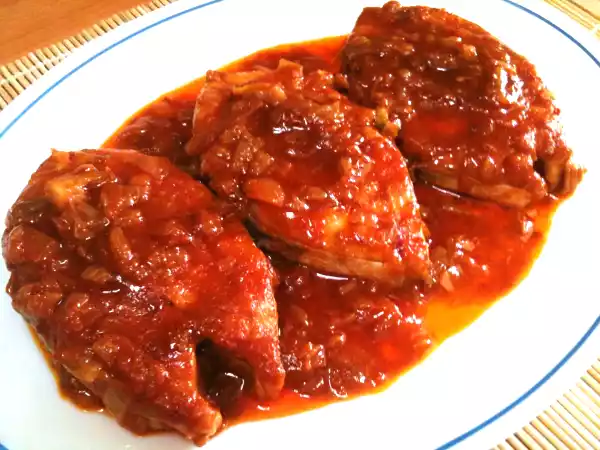 Recipe Fish in a spicy red sauce