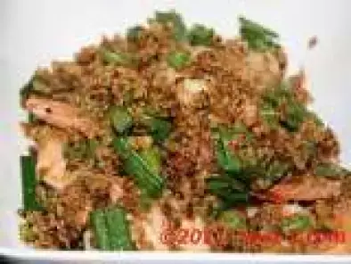 Fried Prawns With Oats And Pandan (Screwpine) Leaves