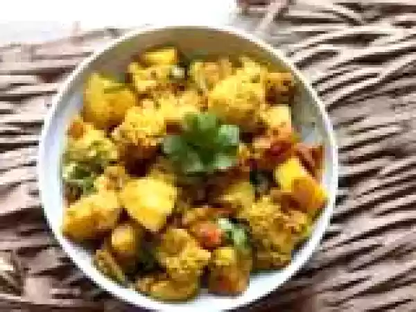Recipe Aloo Gobi | Dry Potato Cauliflower Curry