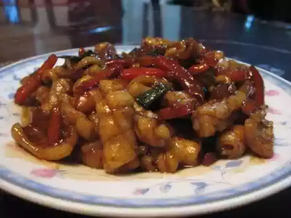 Recipe Squid and red bell pepper stir-fry