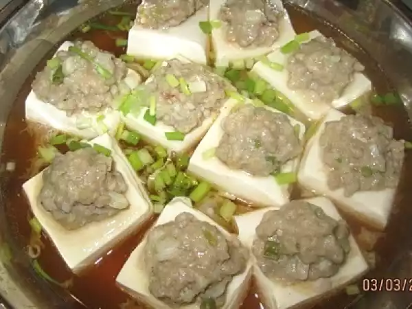 Recipe Steam tofu with minced pork and prawn