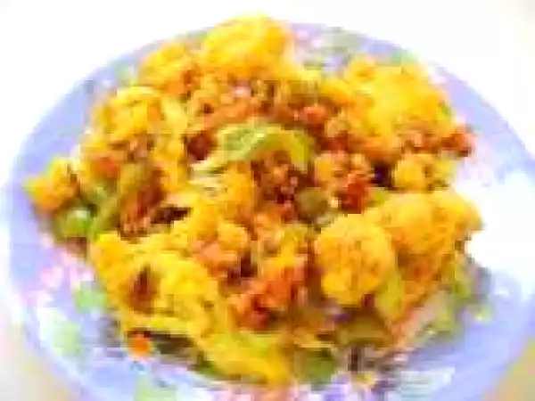 Recipe Cauliflower and Bell- Pepper Dry Vegetable (Gobi Shimla Mirch Sabzi)