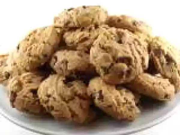 Recipe Big Batch Flourless Peanut Chocolate Chip Cookies