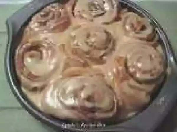 Recipe Amish Cinnamon Rolls with Caramel Frosting ( using left-over mashed potatoes!)