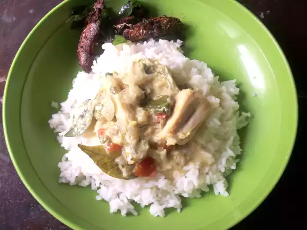 Recipe Meen molee(fish cooked in coconut milk)