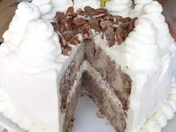Recipe Decadent cinnamon swirl cake