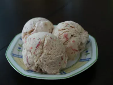 Recipe Strawberry 'n cinnamon ice cream