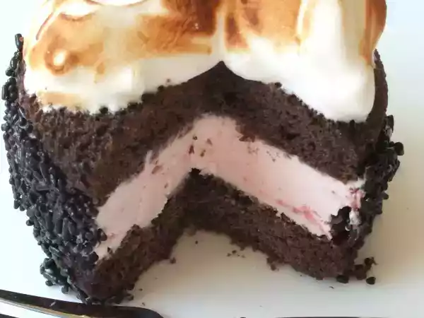 Recipe Chocolate strawberry baked alaska