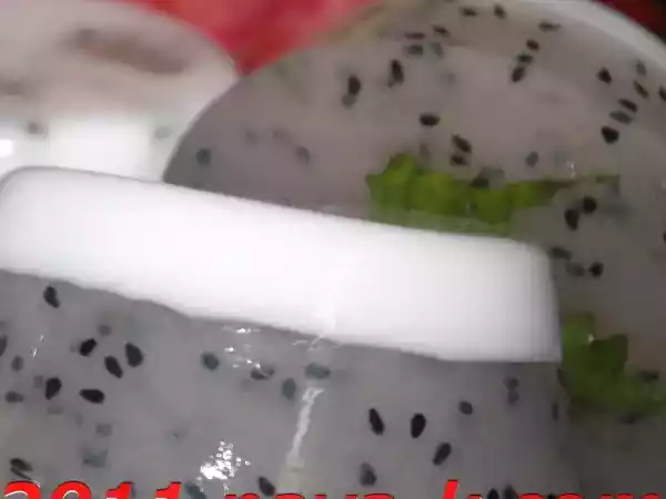 Recipe Dragon fruit and coconut jelly