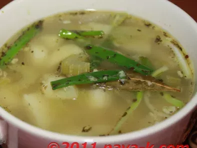 Recipe Potatoes and celery soup (vegetarian)