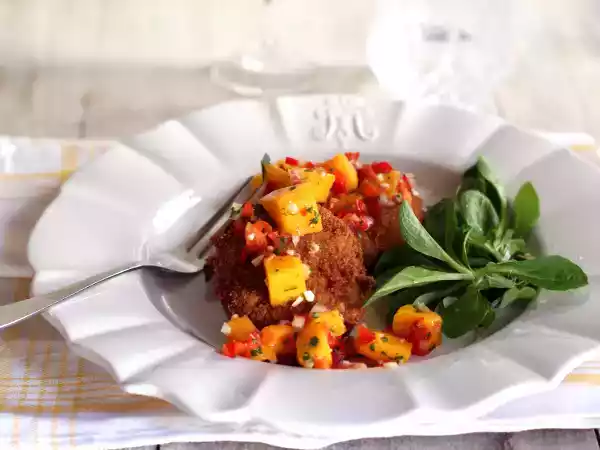 Recipe Crab cakes with mango salsa