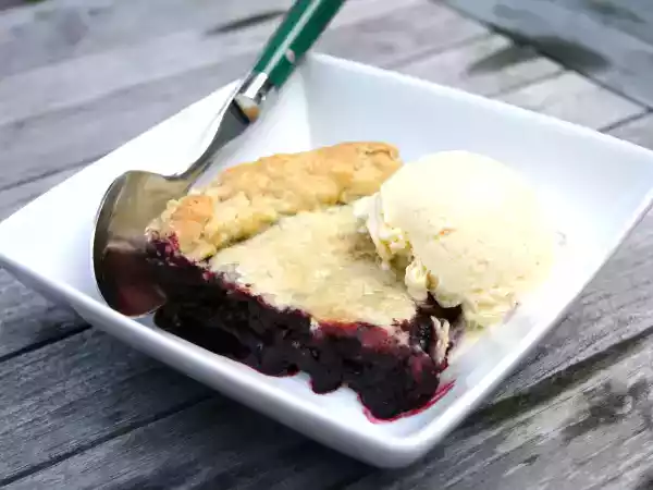 Recipe Maine blueberry pie