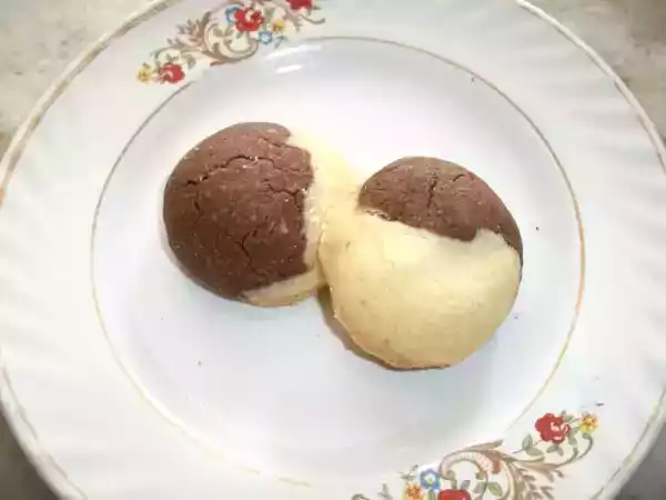 Recipe Eggless marbled cookies