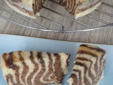 Recipe Chocolate & banana zebra cake