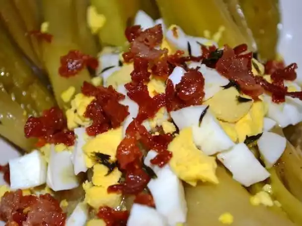 Recipe Braised leeks w/ dijon vinaigrette