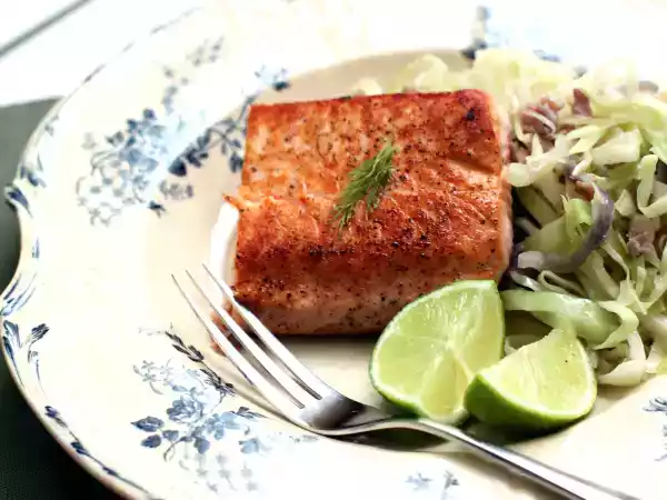 Recipe Salmon fillet and cabbage with bacon