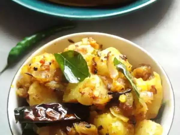 Recipe Smashed masala potatoes with lentil flatbread