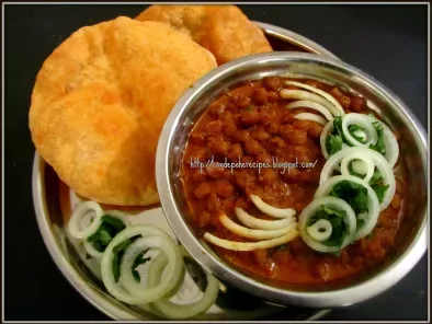 Recipe Pindi chole and wheat bhatura