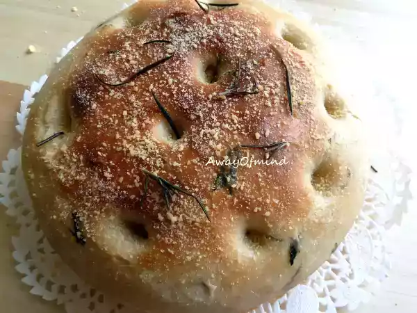 Recipe Rosemary focaccia 65c tangzhong method