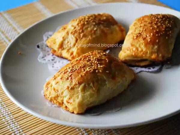 Recipe Baked barbecued pork puffs (char siu puffs/su)