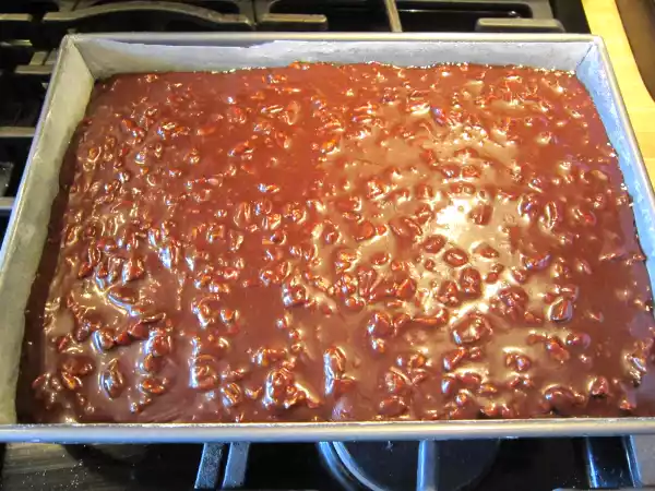 Recipe The driskill's 1886 room chocolate sheet cake (visit site!)