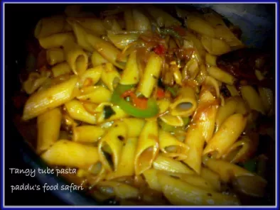 Recipe Tangy tomato garlic tube pasta