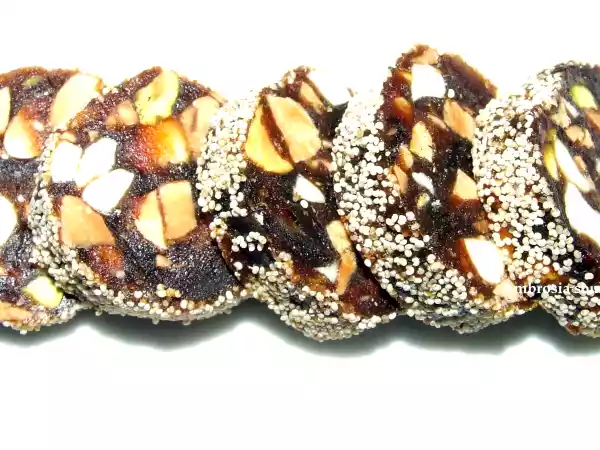 Recipe Dates roll (sugar free)