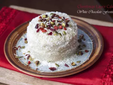 Recipe White chocolate frosted christmas layer cake