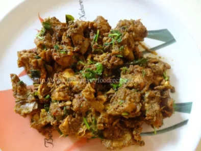 Karaikudi Chicken Varuval/ Chicken Fry