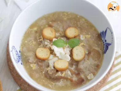 Recipe Spanish Garlic Soup - Video recipe !