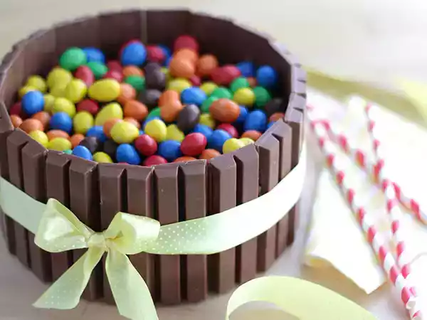 Recipe Kitkat cake- video recipe !