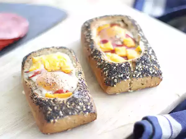 Recipe Chorizo egg boats - video recipe !