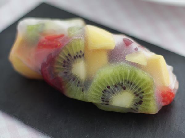 Recipe Spring rolls with fruits - video recipe !