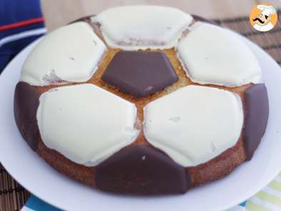 Recipe Soccer ball cake - Video recipe !