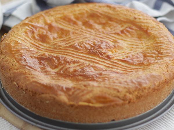 Recipe Basque cake, a southwestern french dessert