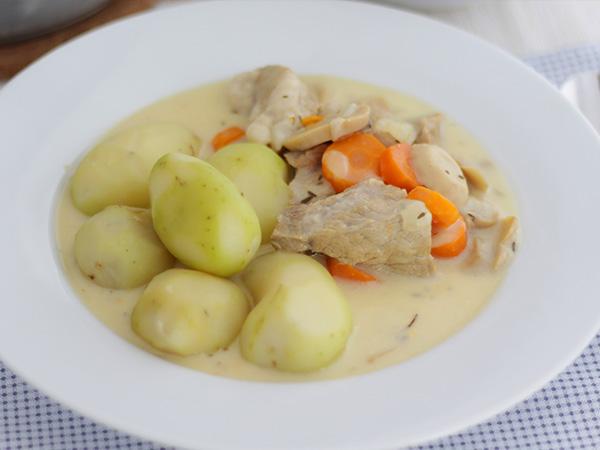 Recipe Blanquette de veau, a french veal ragout - video recipe !