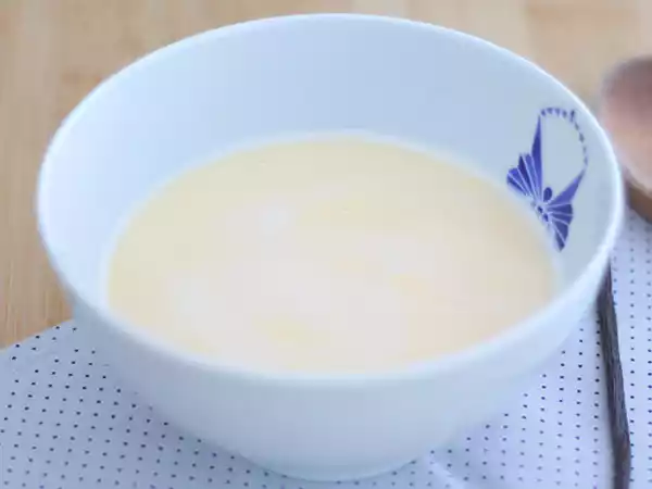 Recipe Creme anglaise, vanilla custard - video recipe !