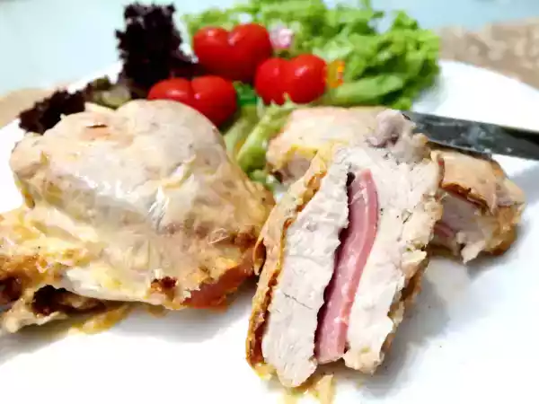 Recipe Baked cheesy chicken fillets with ham, finger lickin' good!