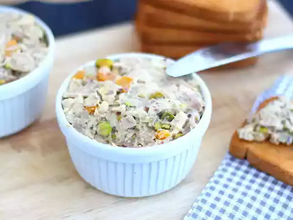 Recipe Chicken pate with pistachios - video recipe !