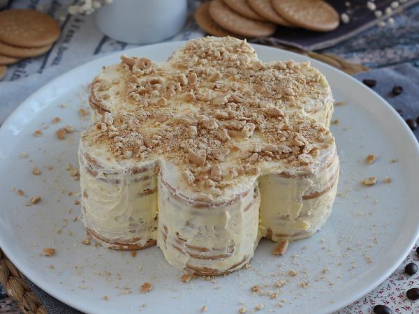 Recipe Biscuit cake, or bolo de bolacha - video recipe !