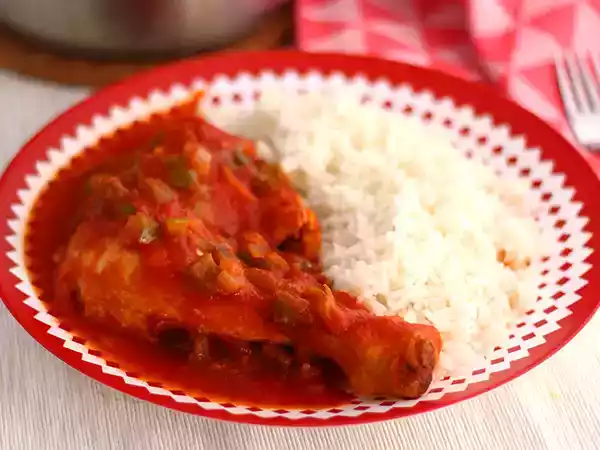 Recipe Basque chicken with peppers - video recipe !