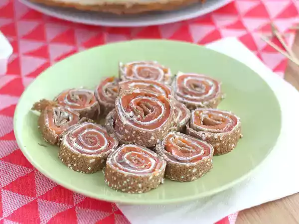 Recipe Buckwheat pinwheels with salmon - video recipe!