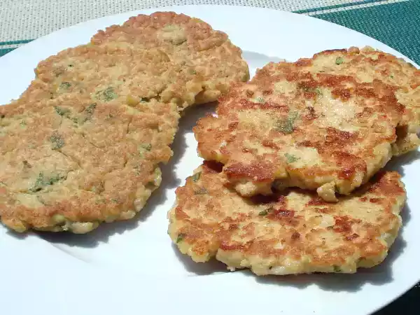 Recipe Savoury pancakes with quinoa flakes and cilantro (no gluten, no dairy)