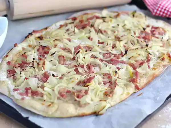 Recipe Flammekueche, alsatian tarte flambée