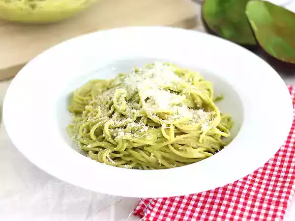 Recipe Avocado spaghetti carbonara