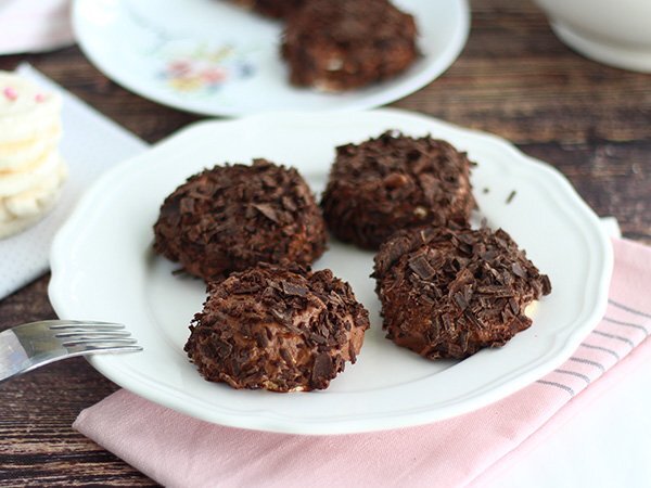 Recipe Merveilleux, meringue chocolate sandwich