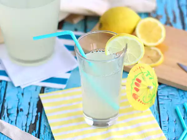 Recipe Easy refreshing lemonade recipe
